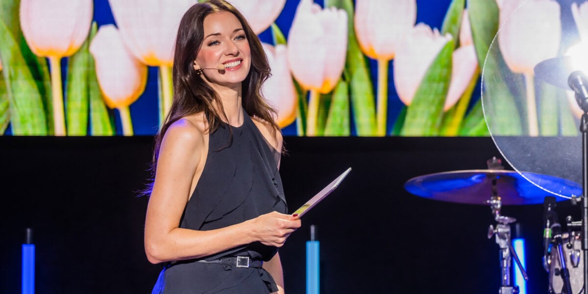 Eda-Ines Etti Advokatuuri Galaõhtut juhtimas