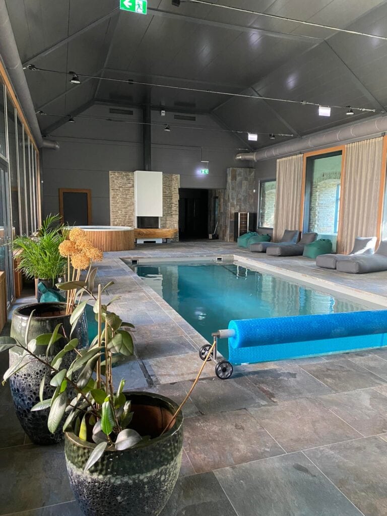 Purdi mõisa bassein