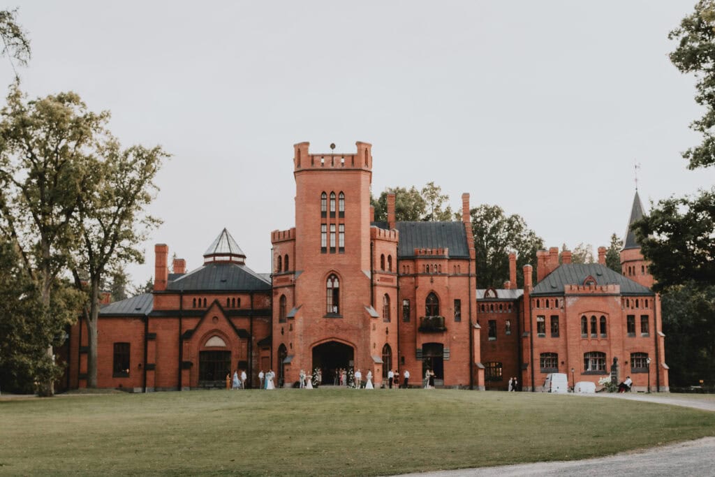 Sangaste Castle, seen from the front.